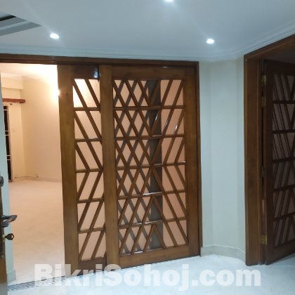 New 4 bedroom apartment rent in gulshan 2